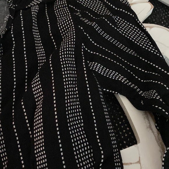 Black and white blouse. Size small from girl krazy. - Picture 6 of 7